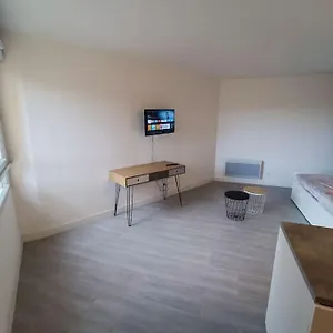 Equipe 2 A 4 Couchages St Charles Marseille